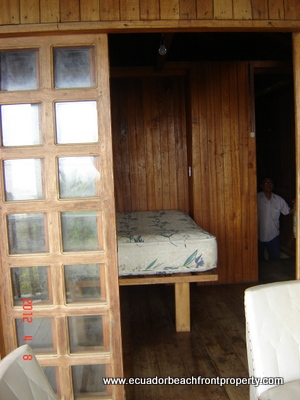 waterfront real estate in Ecuador